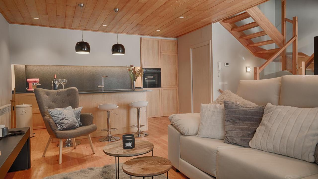 Chalet Saplan Real Estate Sarraera